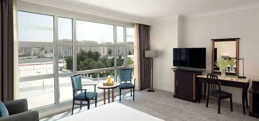 Anwar Al Madinah Mövenpick Hotel image